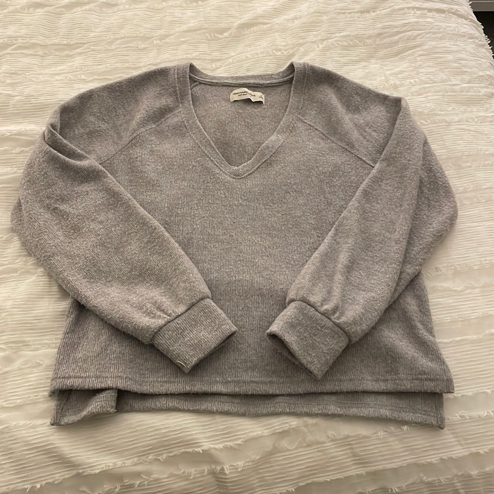 Abercrombie & Fitch Sweater